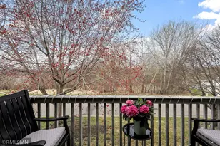 2377 Grenadier Ave N, Oakdale, MN 55128 - Photo 19