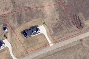 1629 Boelter Ests Dr NW, Rochester, MN 55901 - Photo 9