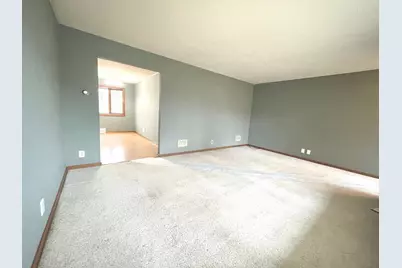 1103 Amelia Avenue, Albert Lea, MN 56007 - Photo 3