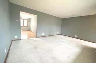 1103 Amelia Ave, Albert Lea, MN 56007 - Photo 3