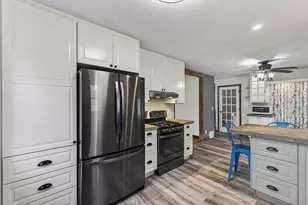 10640 Xavis St NW, Coon Rapids, MN 55433 - Photo 11