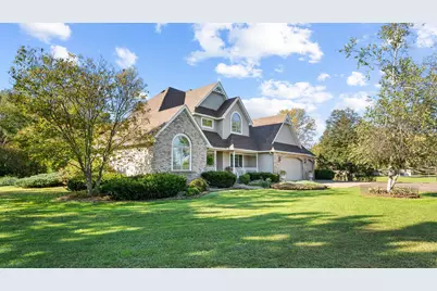 406 7th Street NW, Hinckley, MN 55037 - Photo 1