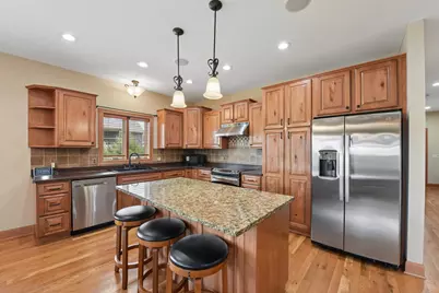 2288 Greenwood Valley Drive, River Falls, WI 54022 - Photo 13