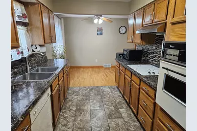 3909 7th Place NW, Rochester, MN 55901 - Photo 7