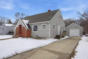 1221 5th St S, Moorhead, MN 56560 - Photo 33