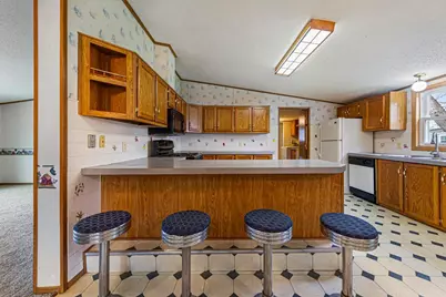 111 Monet Place, Mankato, MN 56001 - Photo 11