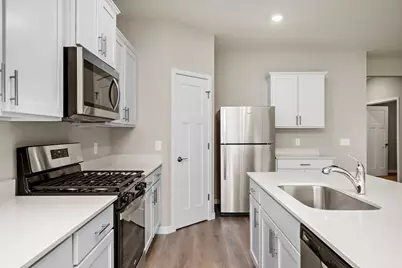 401 Florence Avenue S, Annandale, MN 55302 - Photo 5