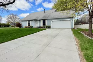 8989 Jasmine Ln S, Cottage Grove, MN 55016 - Photo 63