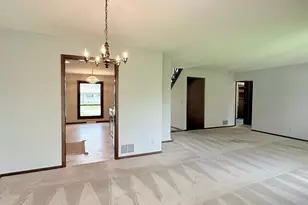 8989 Jasmine Ln S, Cottage Grove, MN 55016 - Photo 19
