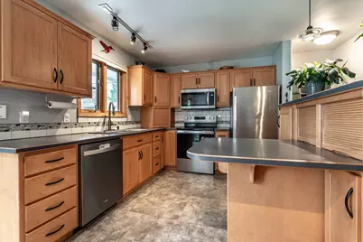2320 10th Street S, Fargo,  58103 - Photo 5