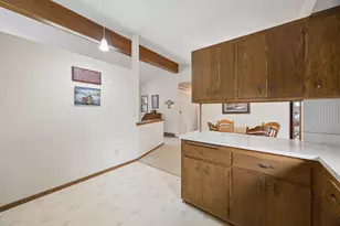 2740 Sherwood Rd, Mounds View, MN 55112 - Photo 11