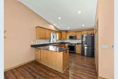 25521 8th Street W, Zimmerman, MN 55398 - Photo 3