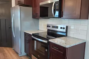 1088 Cullen St, Saint Peter, MN 56082 - Photo 7