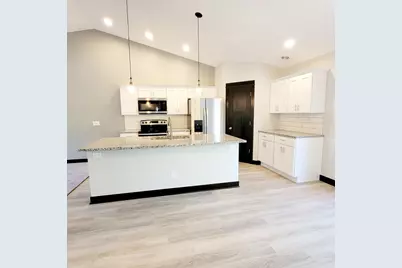1088 Cullen Street, Saint Peter, MN 56082 - Photo 9