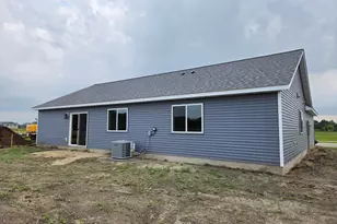 1088 Cullen St, Saint Peter, MN 56082 - Photo 27