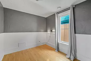 690 Lowry Ave NE, Minneapolis, MN 55418 - Photo 19