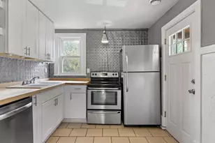 690 Lowry Ave NE, Minneapolis, MN 55418 - Photo 9