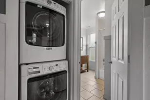 690 Lowry Ave NE, Minneapolis, MN 55418 - Photo 27