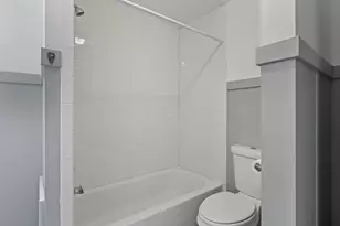 690 Lowry Ave NE, Minneapolis, MN 55418 - Photo 13