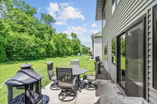 702 Eastland Ave SE, New Prague, MN 56071 - Photo 9