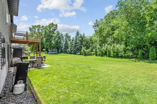 702 Eastland Ave SE, New Prague, MN 56071 - Photo 5