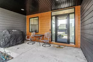 702 Eastland Ave SE, New Prague, MN 56071 - Photo 5