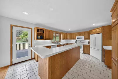 530 Cedar Court NE, Pine Island, MN 55963 - Photo 31