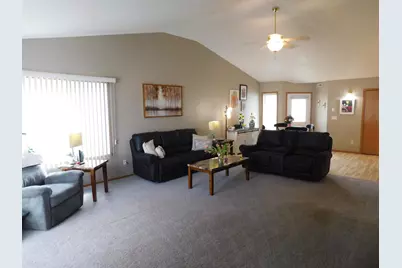 2924 35th Street S, Moorhead, MN 56560 - Photo 11