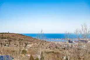 29Xx W 15th St, Duluth, MN 55806 - Photo 1