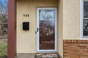 568 Frontenac Pl, Saint Paul, MN 55104 - Photo 3