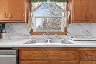 1312 72nd Ave N, Brooklyn Center, MN 55430 - Photo 7