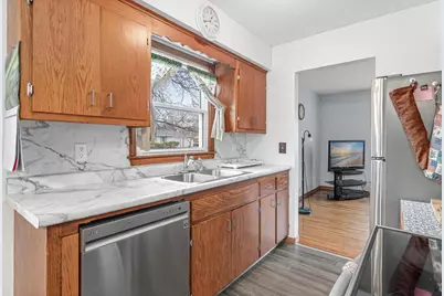 1312 72nd Avenue N, Brooklyn Center, MN 55430 - Photo 5