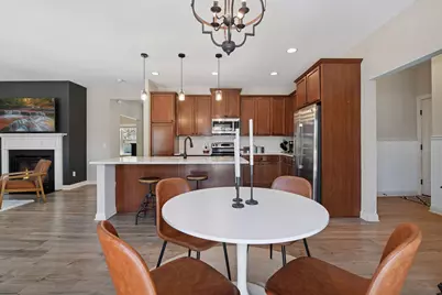 260 Liberty Heights Drive, Chaska, MN 55318 - Photo 15