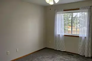 1033 5th Ave NW, Perham, MN 56573 - Photo 9