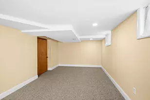821 N 19th Ave E, Duluth, MN 55812 - Photo 17