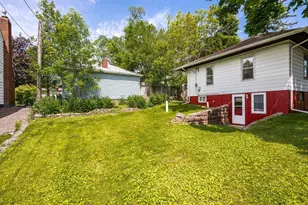 821 N 19th Ave E, Duluth, MN 55812 - Photo 23