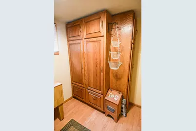 610 Kneale Avenue S, Thief River Falls, MN 56701 - Photo 7