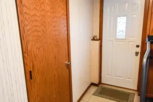 610 Kneale Ave S, Thief River Falls, MN 56701 - Photo 39