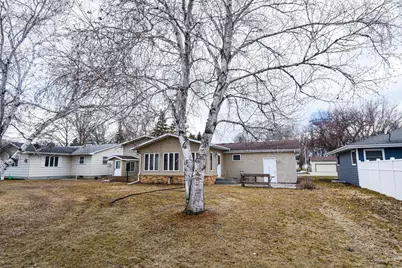 610 Kneale Avenue S, Thief River Falls, MN 56701 - Photo 45