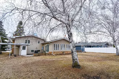 610 Kneale Avenue S, Thief River Falls, MN 56701 - Photo 49