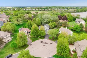 1222 Adrian Cir, Chaska, MN 55318 - Photo 57