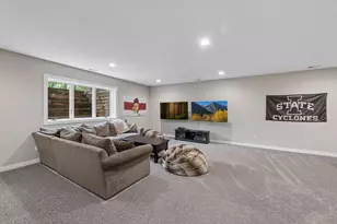 1222 Adrian Cir, Chaska, MN 55318 - Photo 39