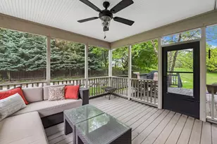 1222 Adrian Cir, Chaska, MN 55318 - Photo 21