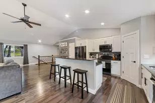 3959 Peyton Ln, Hermantown, MN 55811 - Photo 3