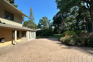14 Mid Oaks Rd, Roseville, MN 55113 - Photo 47