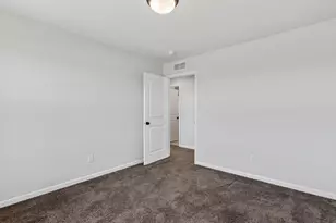 1863 Ivy St, Shakopee, MN 55379 - Photo 25