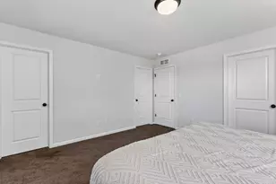 1863 Ivy St, Shakopee, MN 55379 - Photo 21