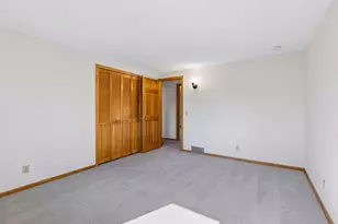 1120 Vagabond Ln N, Plymouth, MN 55447 - Photo 23