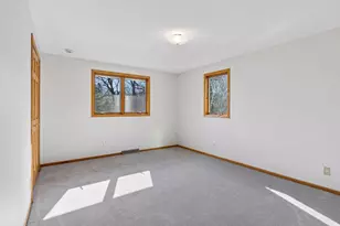 1120 Vagabond Ln N, Plymouth, MN 55447 - Photo 21