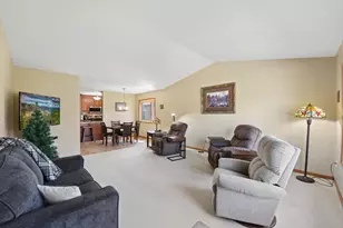 1455 Pringle Ct, Hastings, MN 55033 - Photo 3